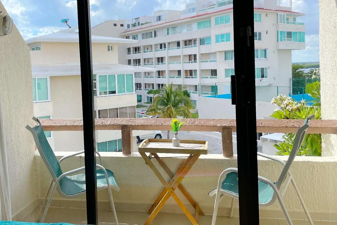Renovated Studio In Cancun Beach At The Hotel Zone México
