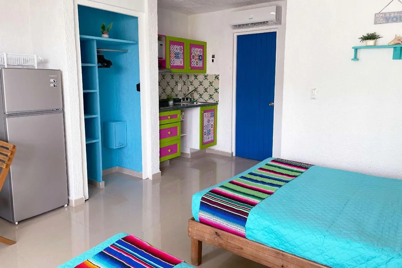 Renovated Studio In Cancun Beach At The Hotel Zone 0*,  México