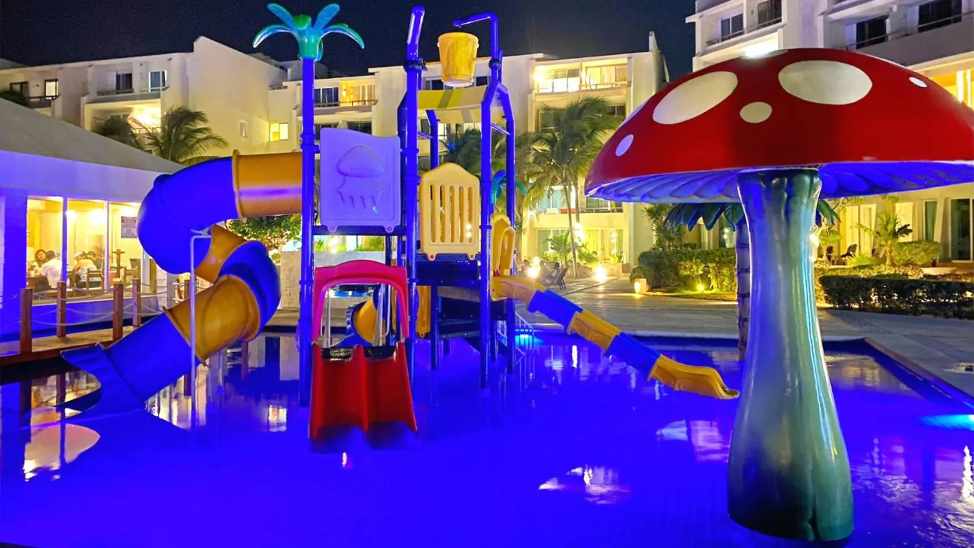 Apartamento Renovated Studio In Cancun Beach At The Hotel Zone