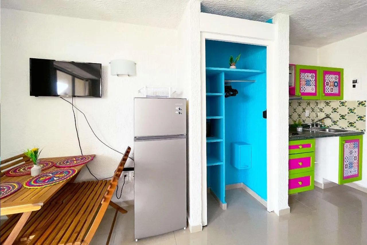 Renovated Studio In Cancun Beach At The Hotel Zone