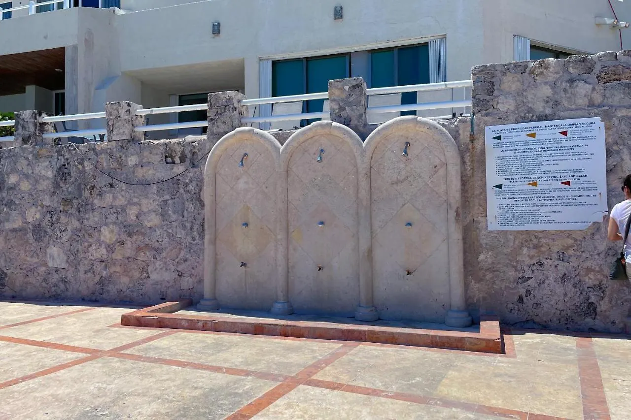 Renovated Studio In Cancun Beach At The Hotel Zone 0*,  Messico