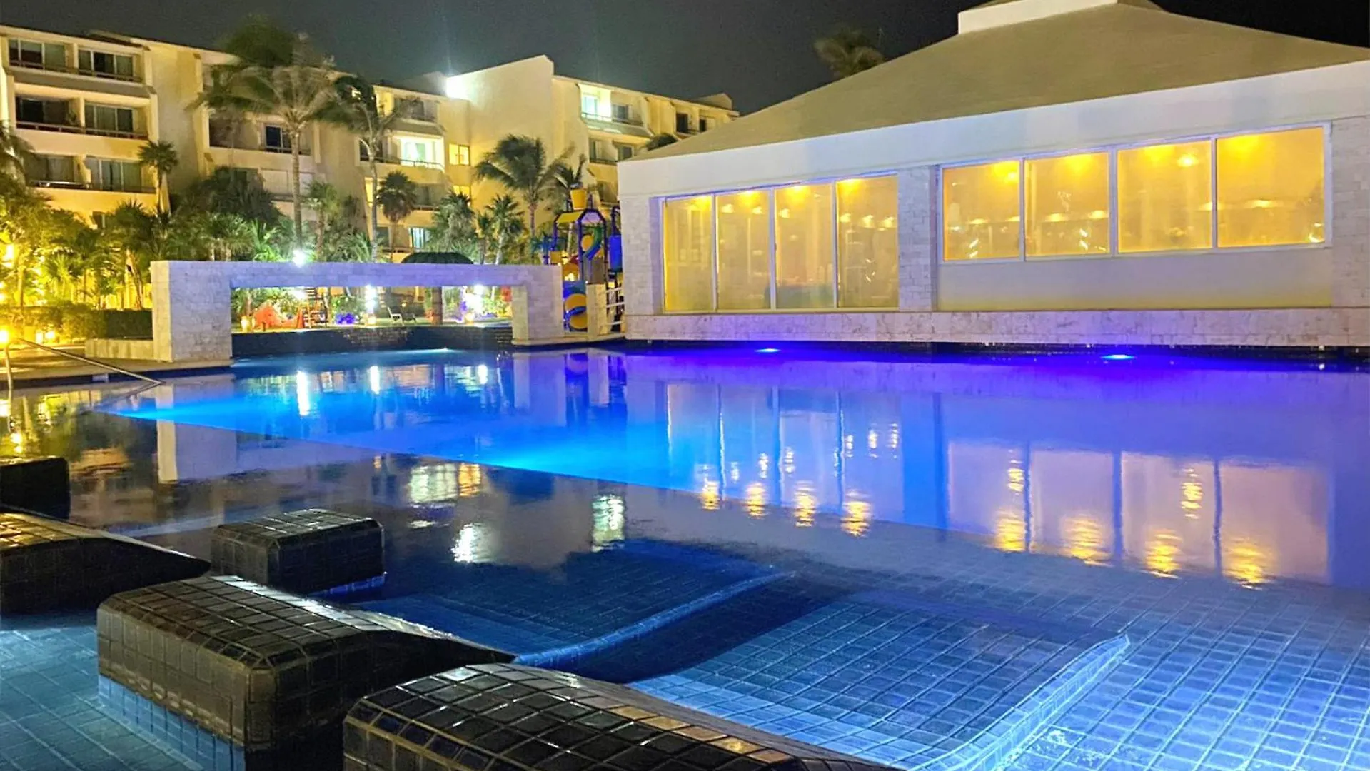Renovated Studio In Cancun Beach At The Hotel Zone